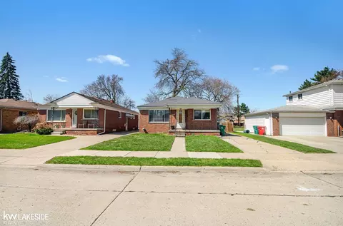 24299 Flower, Eastpointe, MI 48021