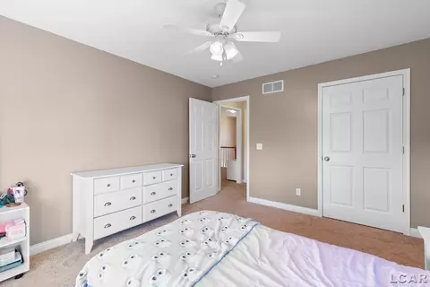 Bedroom - 3177 Windmill, Adrian, MI 49221 photo 6 of 9