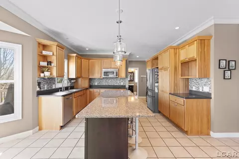 Kitchen - 3177 Windmill, Adrian, MI 49221 photo 3 of 10