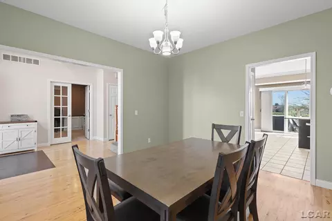 Dining - 3177 Windmill, Adrian, MI 49221 photo 3 of 3