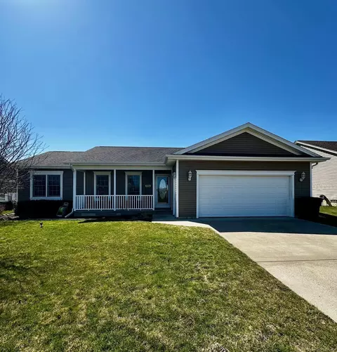 7886 Drakeshire, Almont, MI 48003