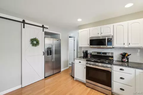 Kitchen - 1254 E Oregon, Adrian, MI 49221 photo 3 of 3