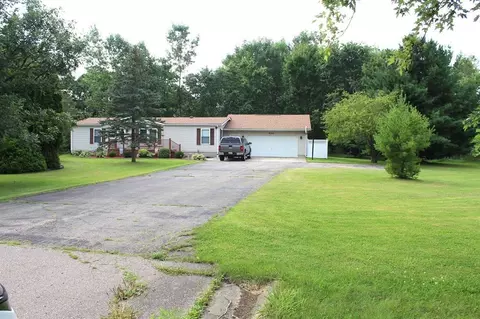 9353 Woodridge, Clio, MI 48420