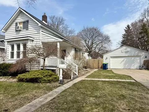 2131 3rd, Bay City, MI 48708