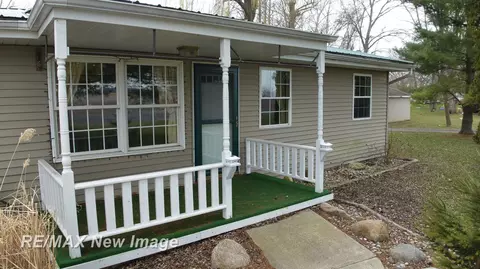 1435 W W Fry, Burt, MI 48417 photo 6