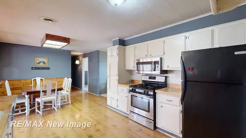 1435 W W Fry, Burt, MI 48417 photo 18