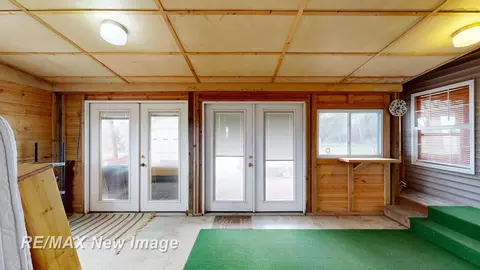 1435 W W Fry, Burt, MI 48417 photo 28