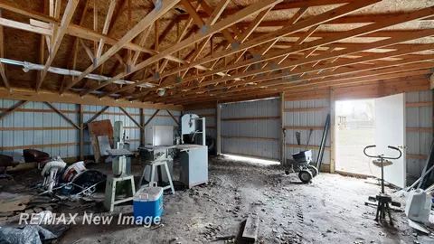 1435 W W Fry, Burt, MI 48417 photo 37