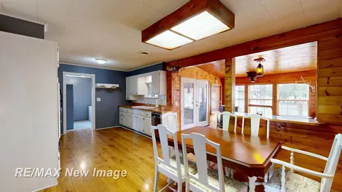 1435 W W Fry, Burt, MI 48417 photo 14