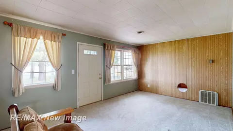 1435 W W Fry, Burt, MI 48417 photo 19