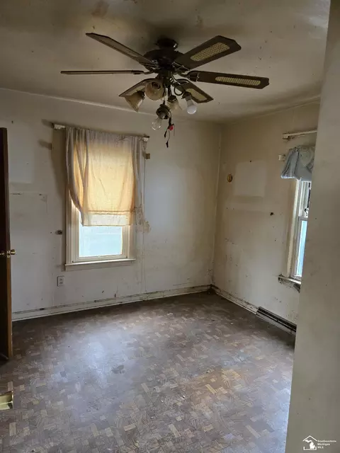 Bedroom - 1510 Walnut, Monroe, MI 48162 photo 2 of 3