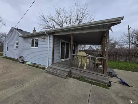 Exterior - 1510 Walnut, Monroe, MI 48162 photo 7 of 7