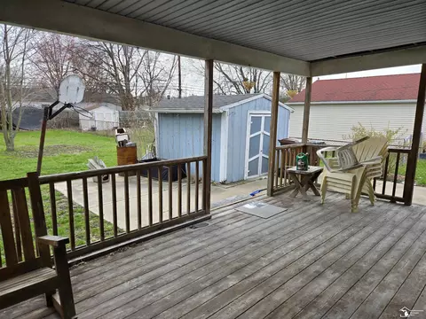 Exterior - 1510 Walnut, Monroe, MI 48162 photo 2 of 7