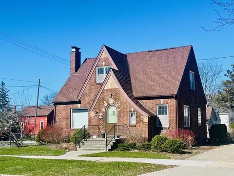 201 N Lincoln, Bay City, MI 48708