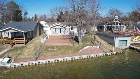 211 S Scott, Farwell, MI 48622