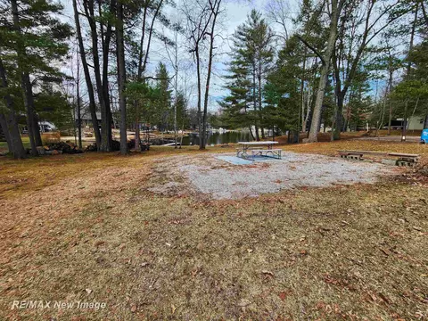4647 Buxton, Gladwin, MI 48624 photo 16