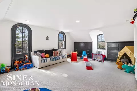 1040 Harvard, Grosse Pointe, MI 48230 photo 64