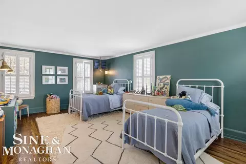 1040 Harvard, Grosse Pointe, MI 48230 photo 55