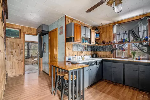 Kitchen - 14153 Timm, Constantine, MI 49042 photo 1 of 2