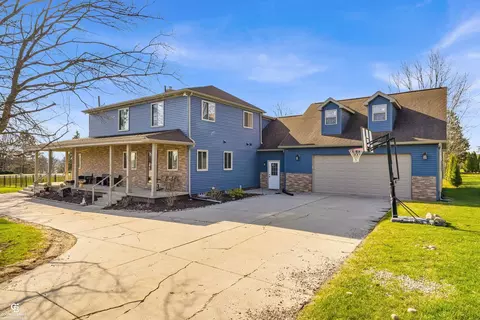 2018 River, Saint Clair, MI 48079 photo 3