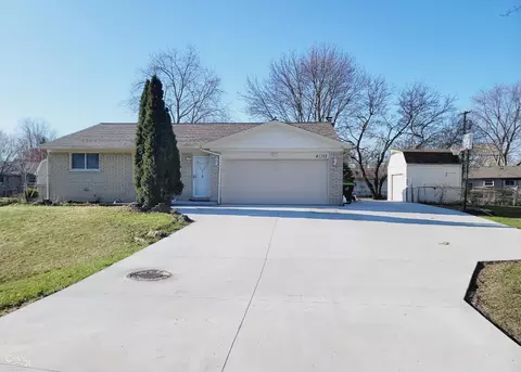 41152 Hollydale, Novi, MI 48375