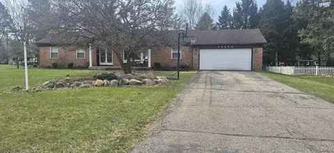 13404 N Sequoia, South Lyon, MI 48178