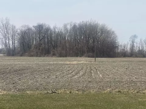 3574 S 2 Mile, Bay City, MI 48706