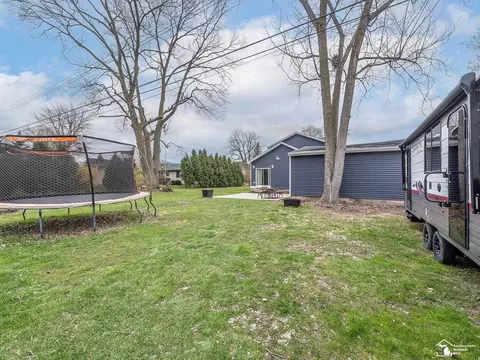Exterior - 531 Toledo, Dundee, MI 48131 photo 7 of 7