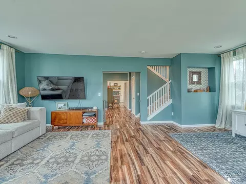 Living - 531 Toledo, Dundee, MI 48131 photo 2 of 2