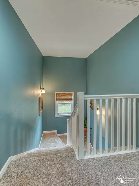 Entry Way - 531 Toledo, Dundee, MI 48131 photo 3 of 6