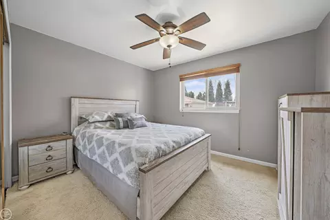 46911 Crestview, Macomb, MI 48044 photo 18
