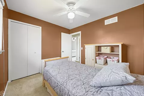 46911 Crestview, Macomb, MI 48044 photo 17
