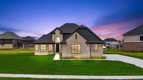 682 Westlake, Oxford, MI 48371