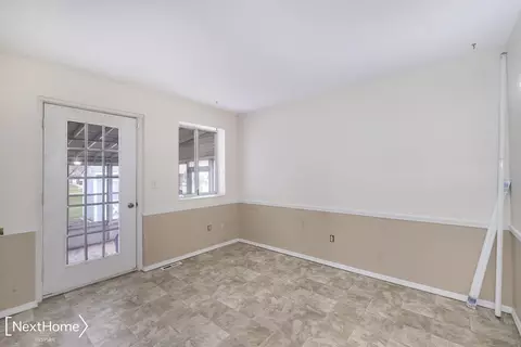 3126 Pinegate, Flushing, MI 48433 photo 9