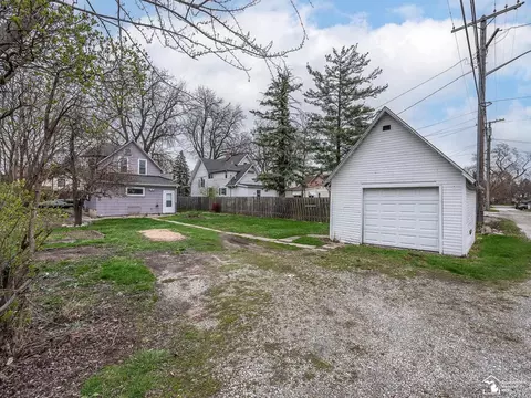 417 W 5th, Monroe, MI 48161 photo 38