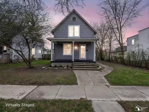 417 W 5th, Monroe, MI 48161 photo 2
