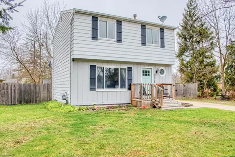 1108 State, Owosso, MI 48867