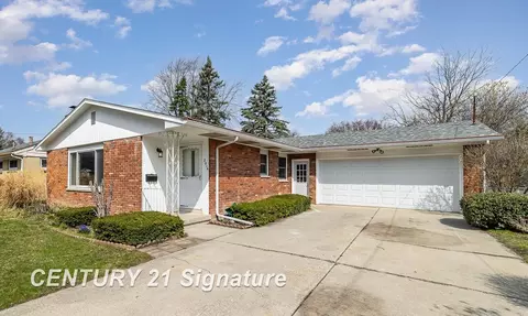2914 Deindorfer, Saginaw, MI 48602