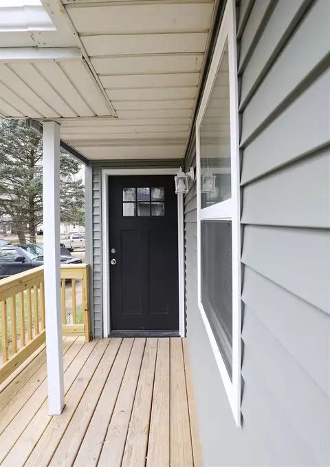 Exterior - 2735 Tiptree, Flint, MI 48506 photo 4 of 7