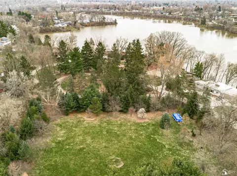14 Lakeridge, Adrian, MI 49221 photo 11