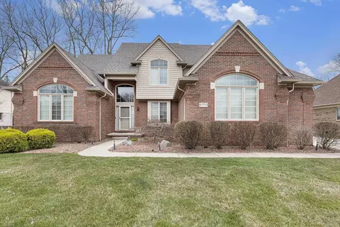 57773 Apple Crk, Washington, MI 48094