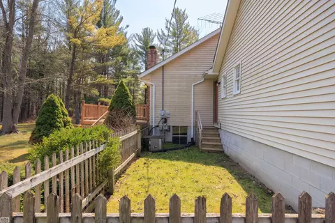 Exterior - 475 S Bartlett, Saint Clair, MI 48079 photo 18 of 18