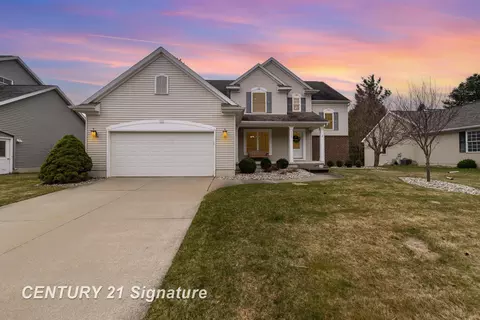 5407 Plumtree, Midland, MI 48642