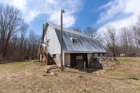 342 E Miller, Midland, MI 48640 photo 22