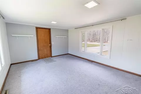 342 E Miller, Midland, MI 48640 photo 4