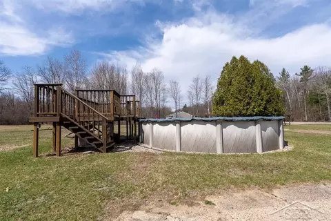 342 E Miller, Midland, MI 48640 photo 33