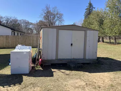 803 Warren, Gladwin, MI 48624 photo 6