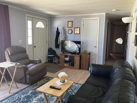 803 Warren, Gladwin, MI 48624 photo 9