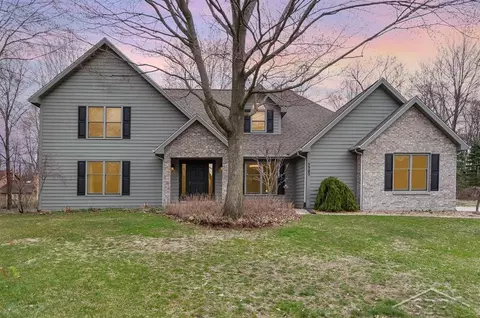 5505 Winchester, Midland, MI 48642