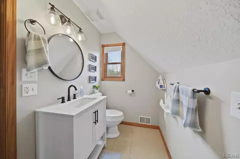 17700 Greenleaf, Addison, MI 49220 photo 28